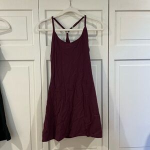 Outdoor Voices Exercise Dress (Maroon)